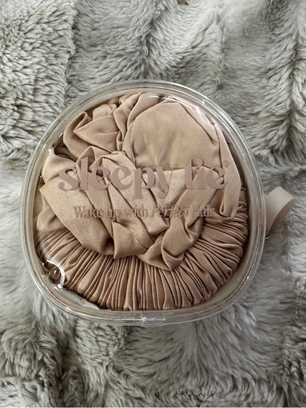 Sleepy Tie Satin Hair Set in Nude -Medium